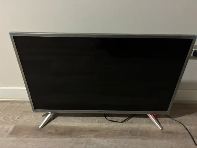 Televisor LED pantalla grande - 4