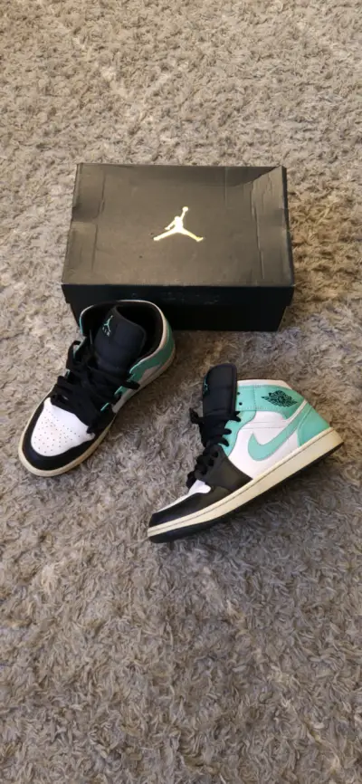 Jordan 1 mid azul y negros - miniatura 7