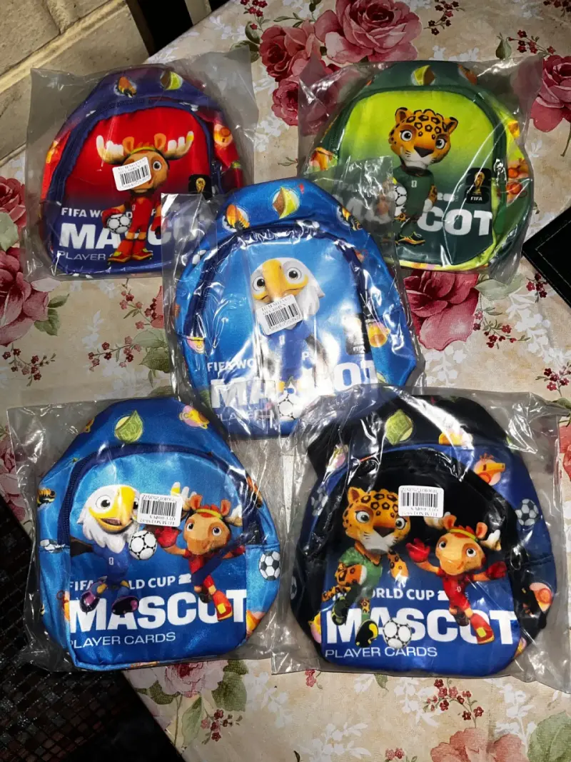 Mochilas infantiles mascots FIFA - 1