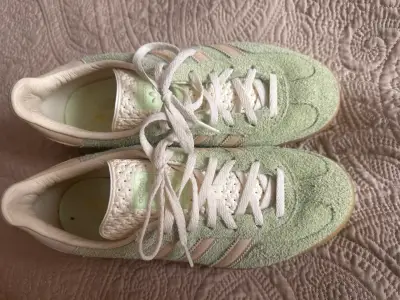 Zapatillas Clásicas adidas verdes - miniatura 1