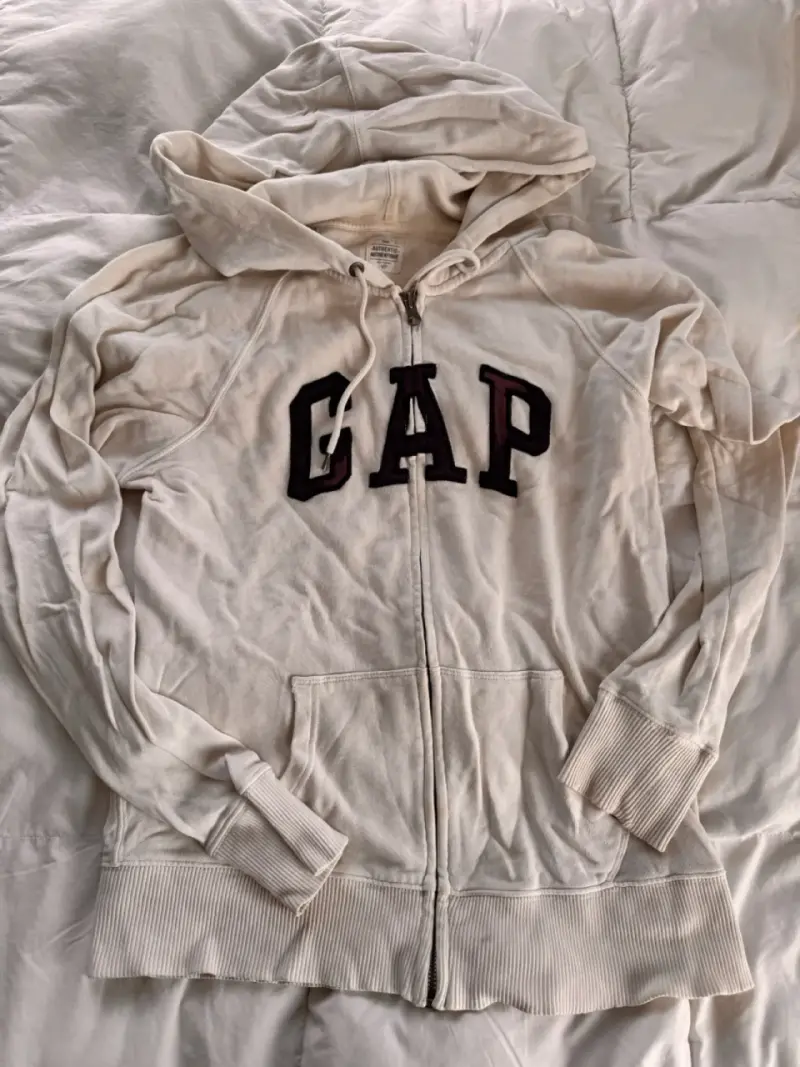 Polerón con capucha GAP