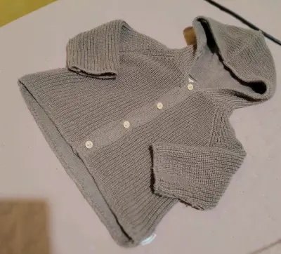 Ropita de bebe de 6 a 9 meses - miniatura 2