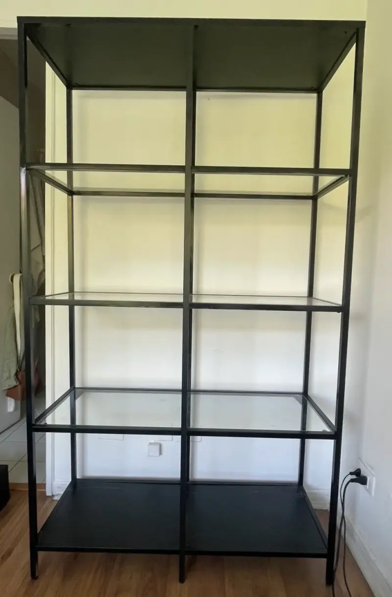 Estante metálico IKEA - 1