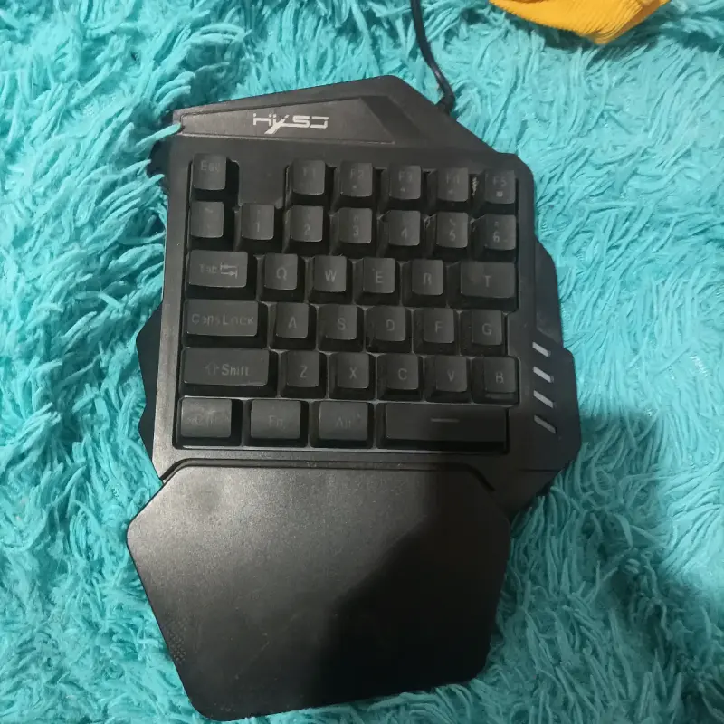 Teclado gaming HXSJ compacto - 1