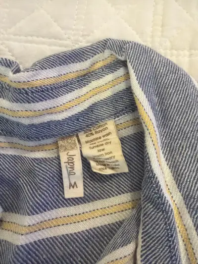 Blusa rayada azul y amarilla - miniatura 2
