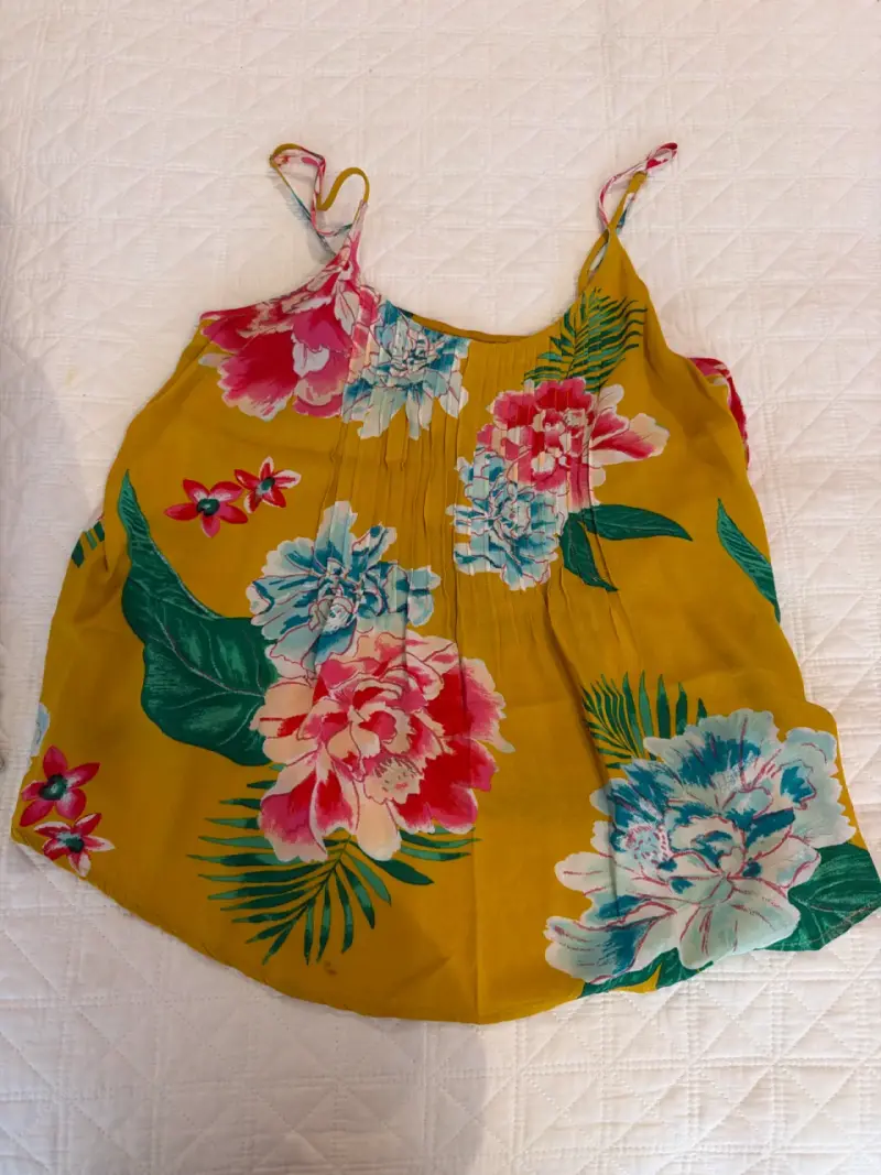 Polera tirantes flores amarillas - 1