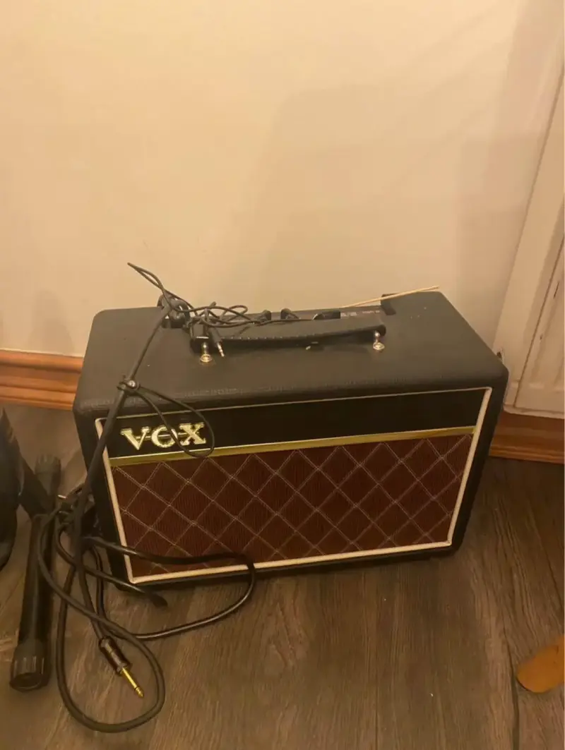 Amplificador VOX para guitarra