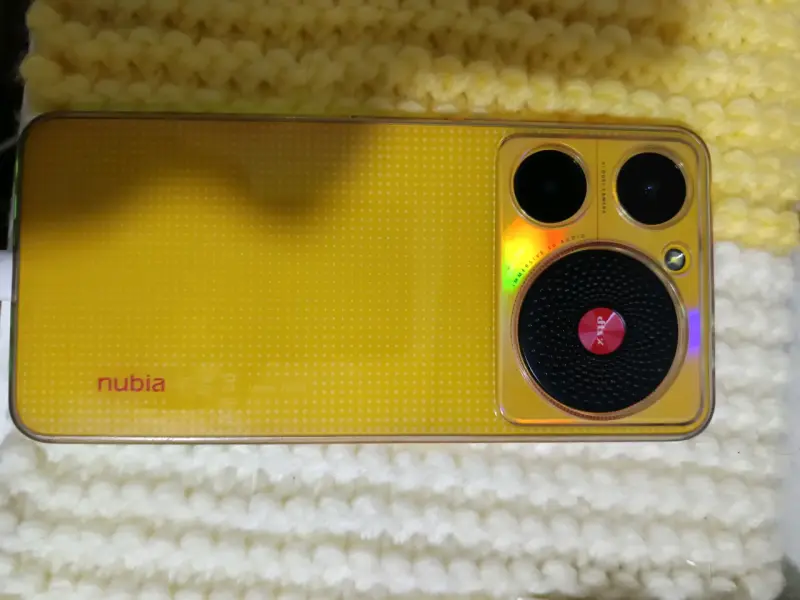 Smartphone Nubia music amarillo - 4