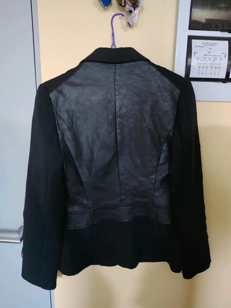 Blazer negro clásico - 2