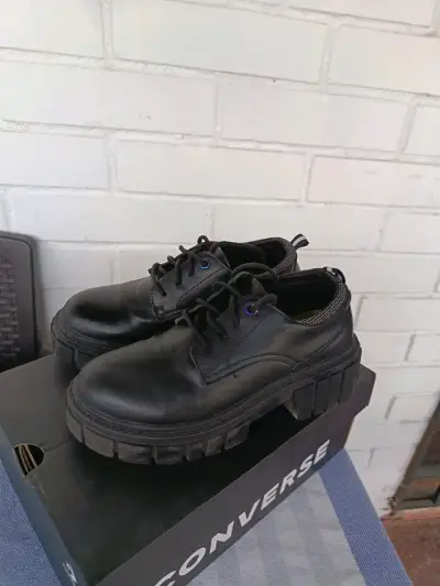 Zapatos escolares gruesos talla 37 - miniatura 1