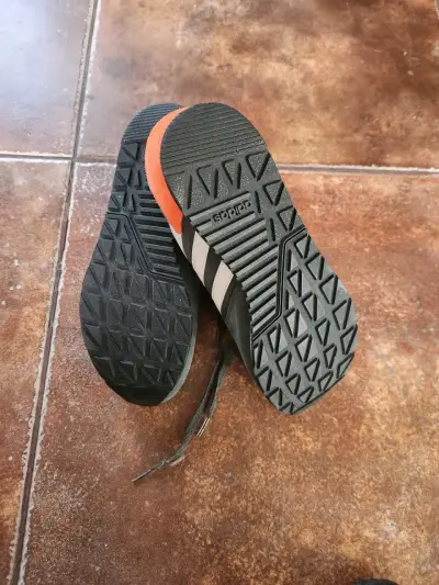 Zapatillas deportivas grises Adidas - miniatura 2