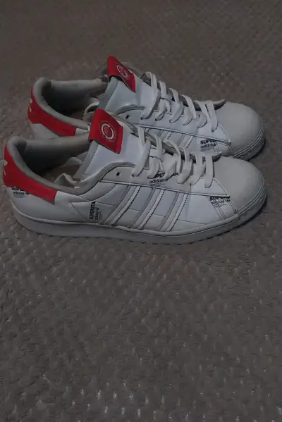 Zapatillas Adidas Superstars Vivid Red - miniatura 2