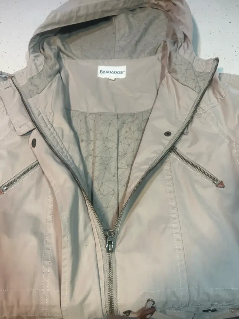 Parka beige con capucha - 6