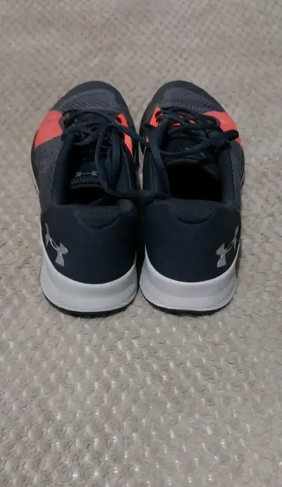 Zapatilla Running Under Armour - miniatura 3
