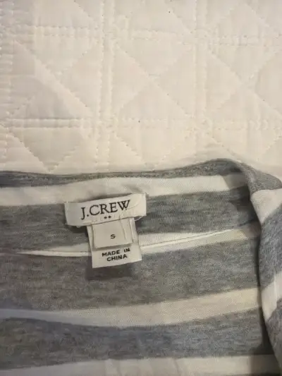 Cardigan de rayas gris y blanco - miniatura 2