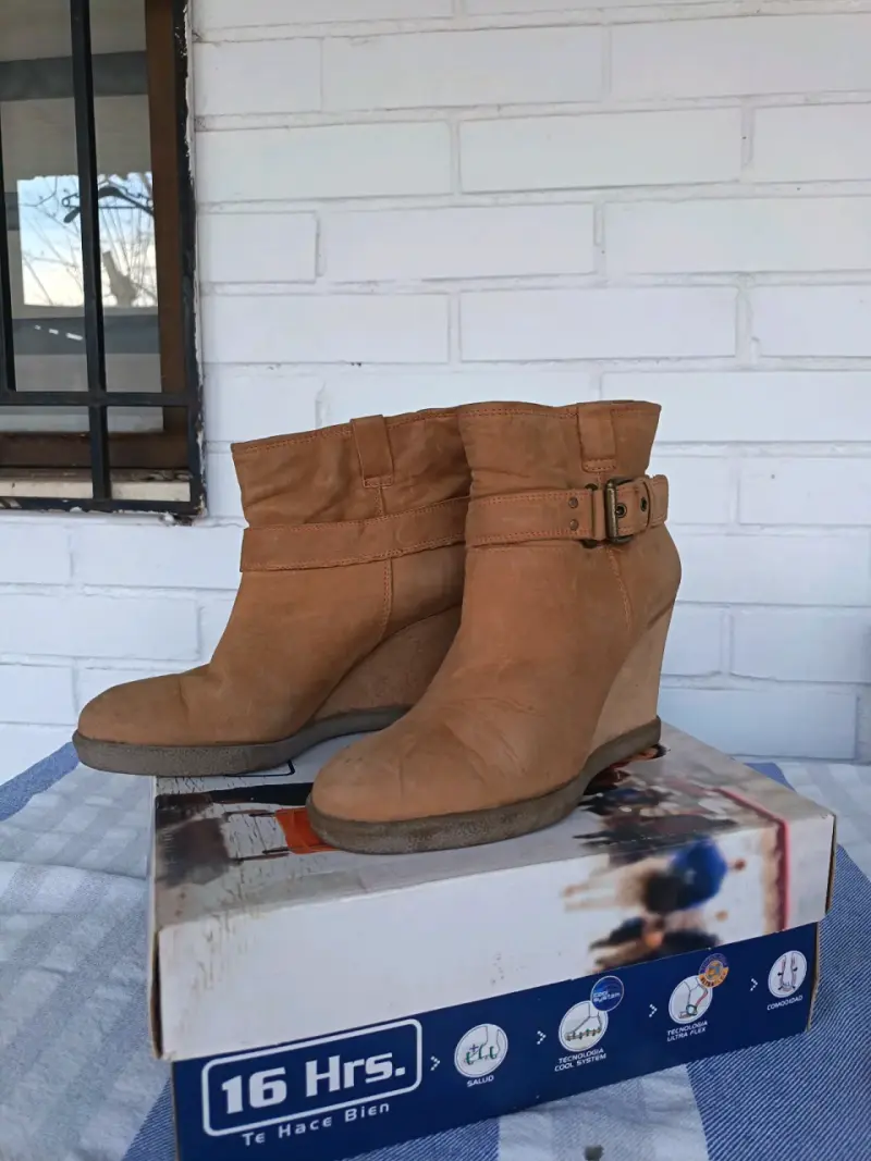 Botines 16hrs talla 38 - 1