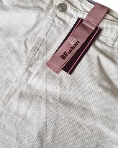 Falda blanca denim nueva - miniatura 3