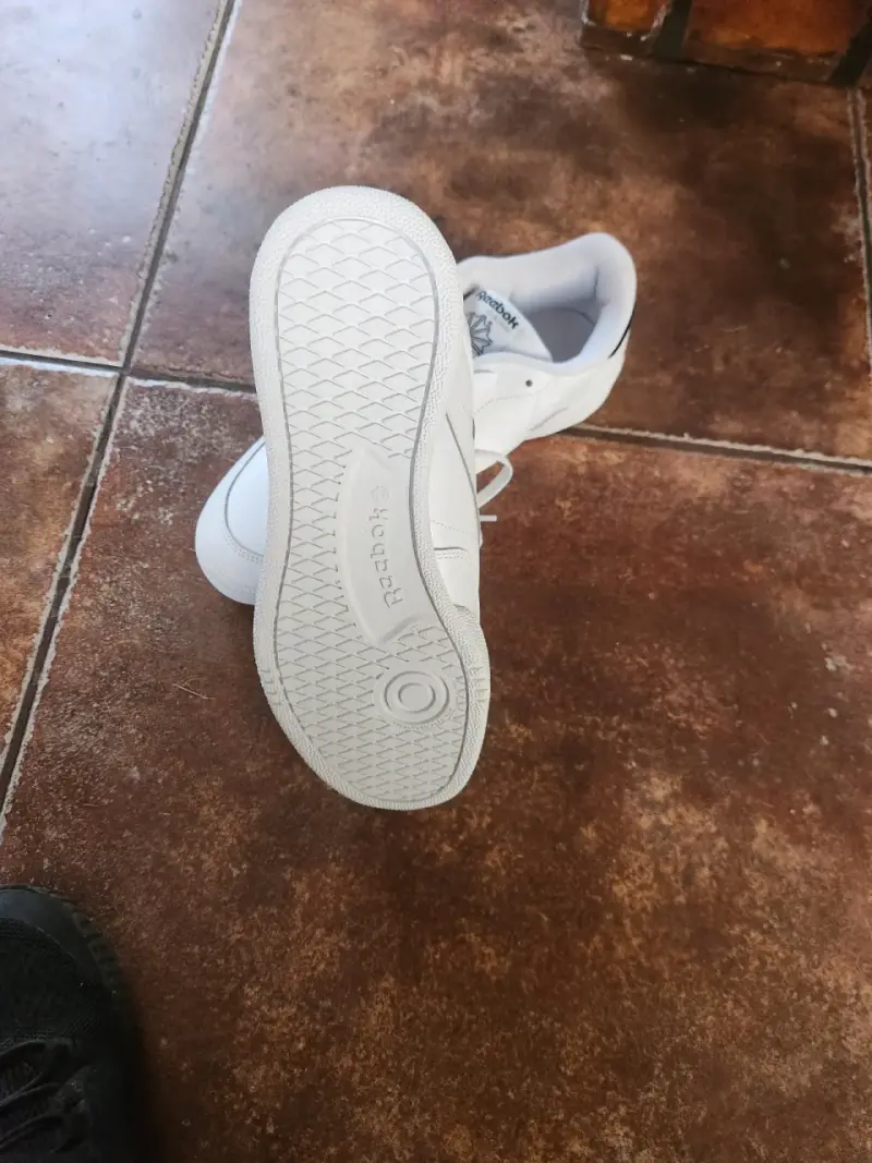 Zapatillas blancas Reebok Classic - 2