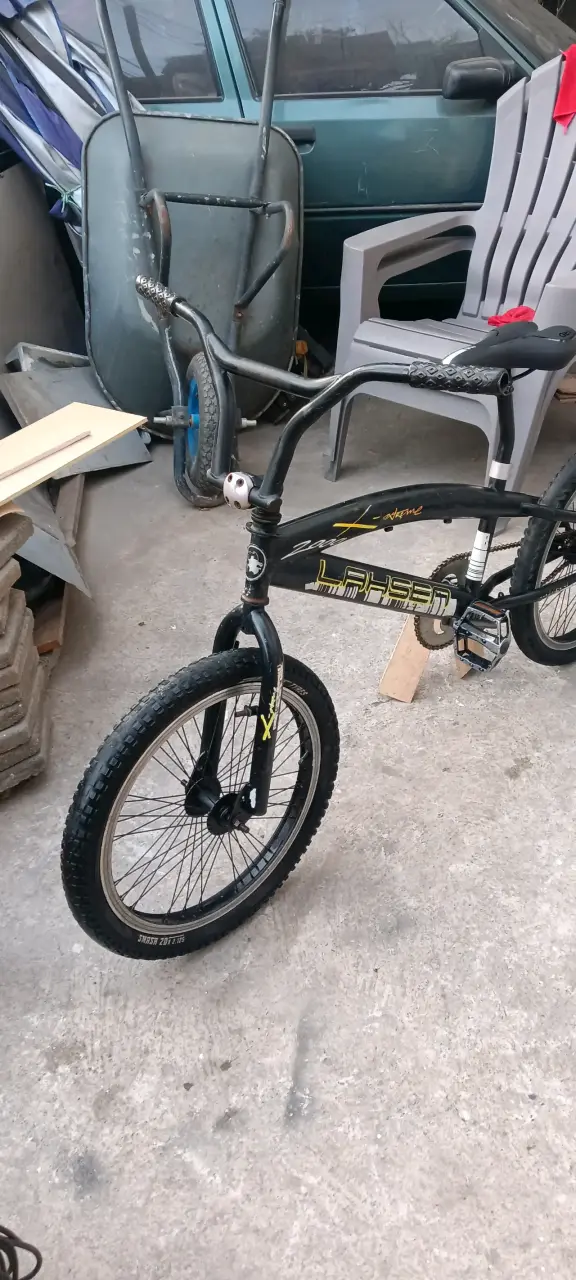 Bicicleta BMX negra Lahsen - 2