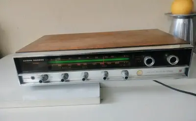 Sintonizador vintage National Panasonic - miniatura 1
