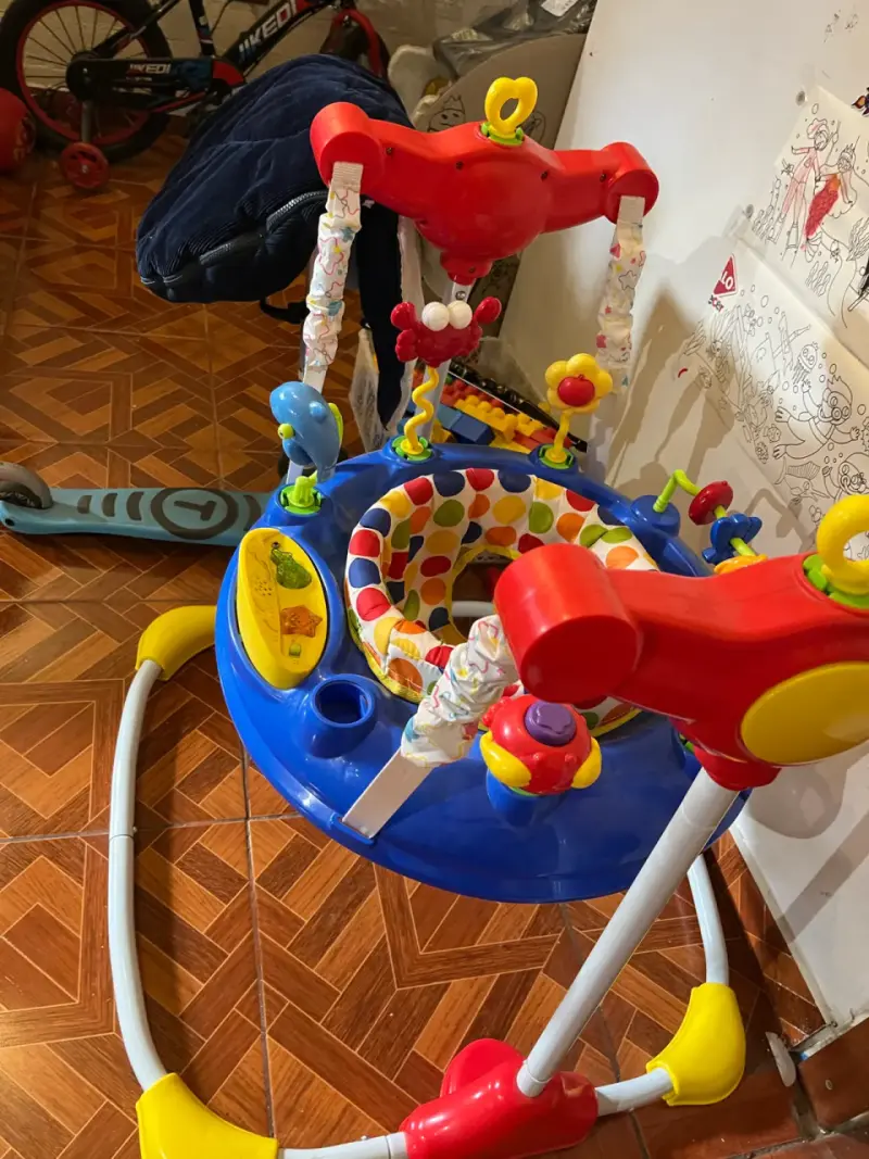 Centro de actividades para bebés - 2
