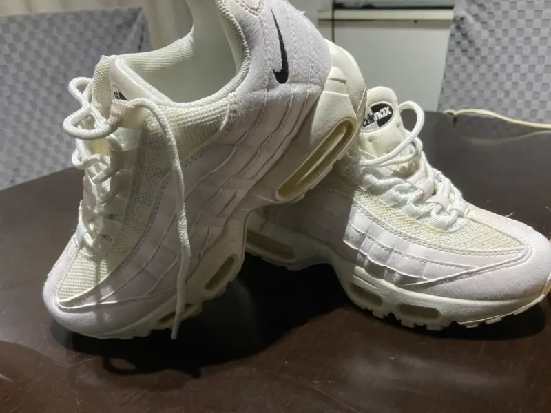 Zapatillas deportivas blancas Nike - 3