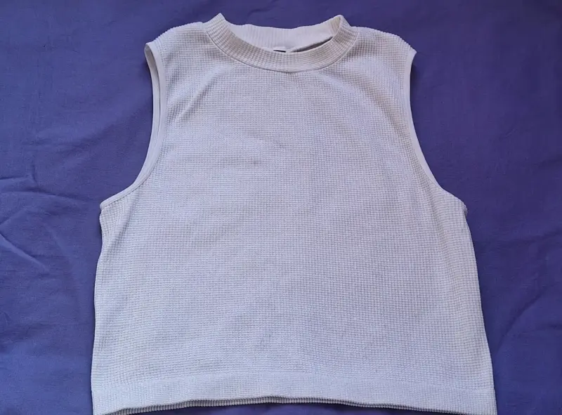 Polera sin mangas blanca - 1