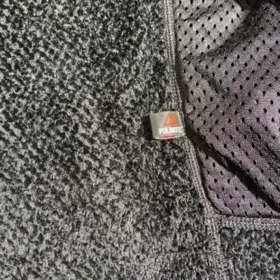 Chaqueta polar negra - miniatura 4