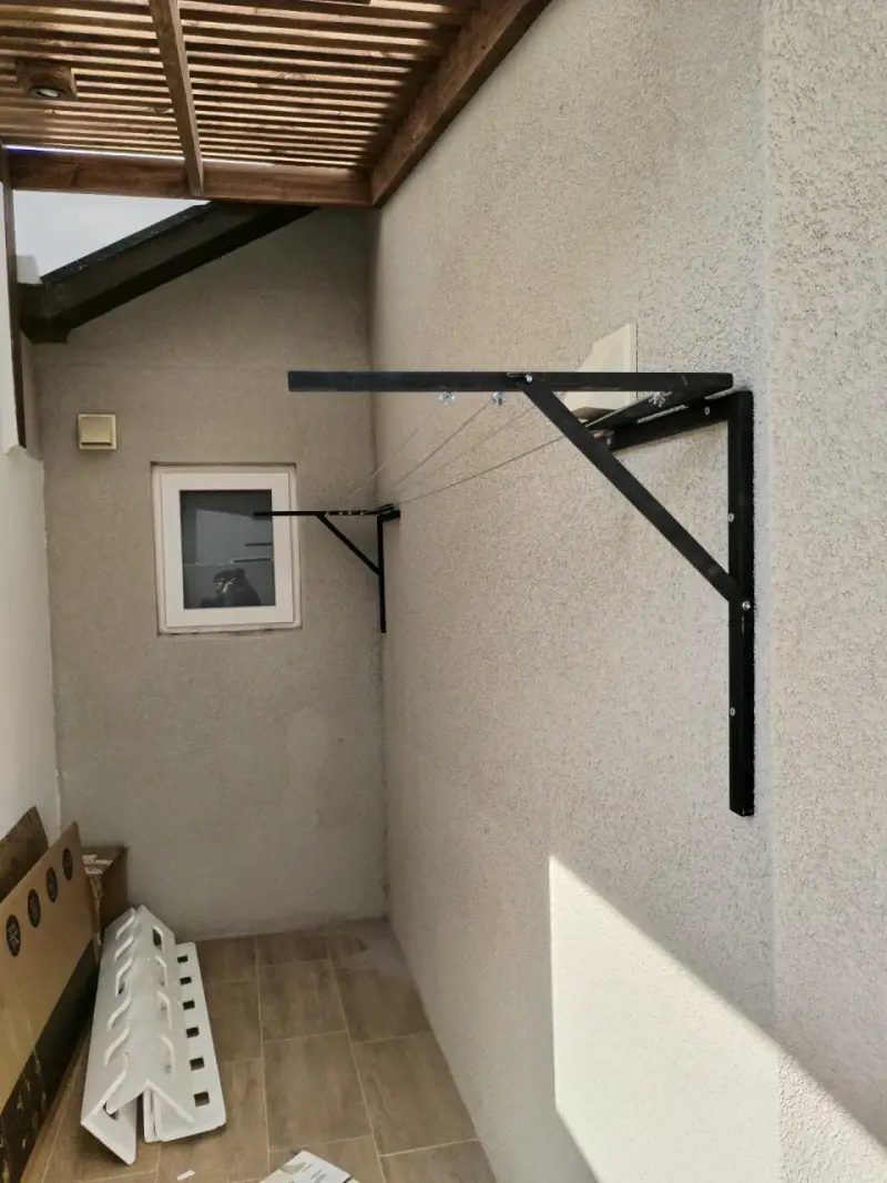Estructura de colgador de ropa - 2