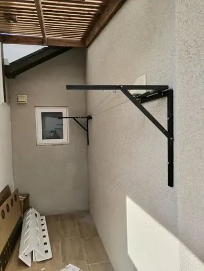 Estructura de colgador de ropa - miniatura 2