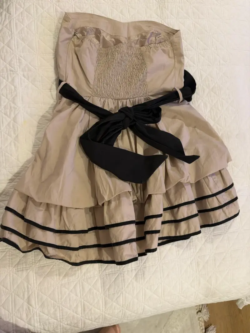 Vestido sin tirantes beige - 2