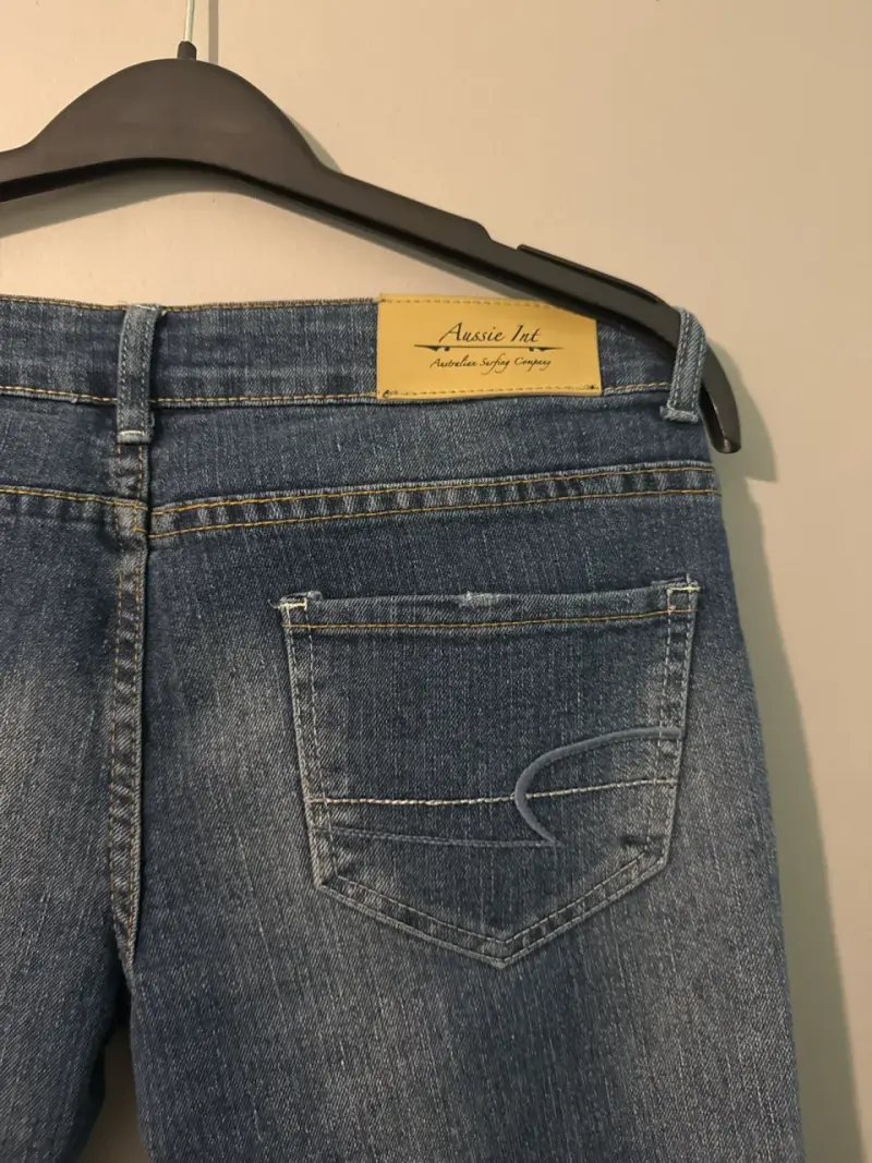 Jeans azules desgastados - 5