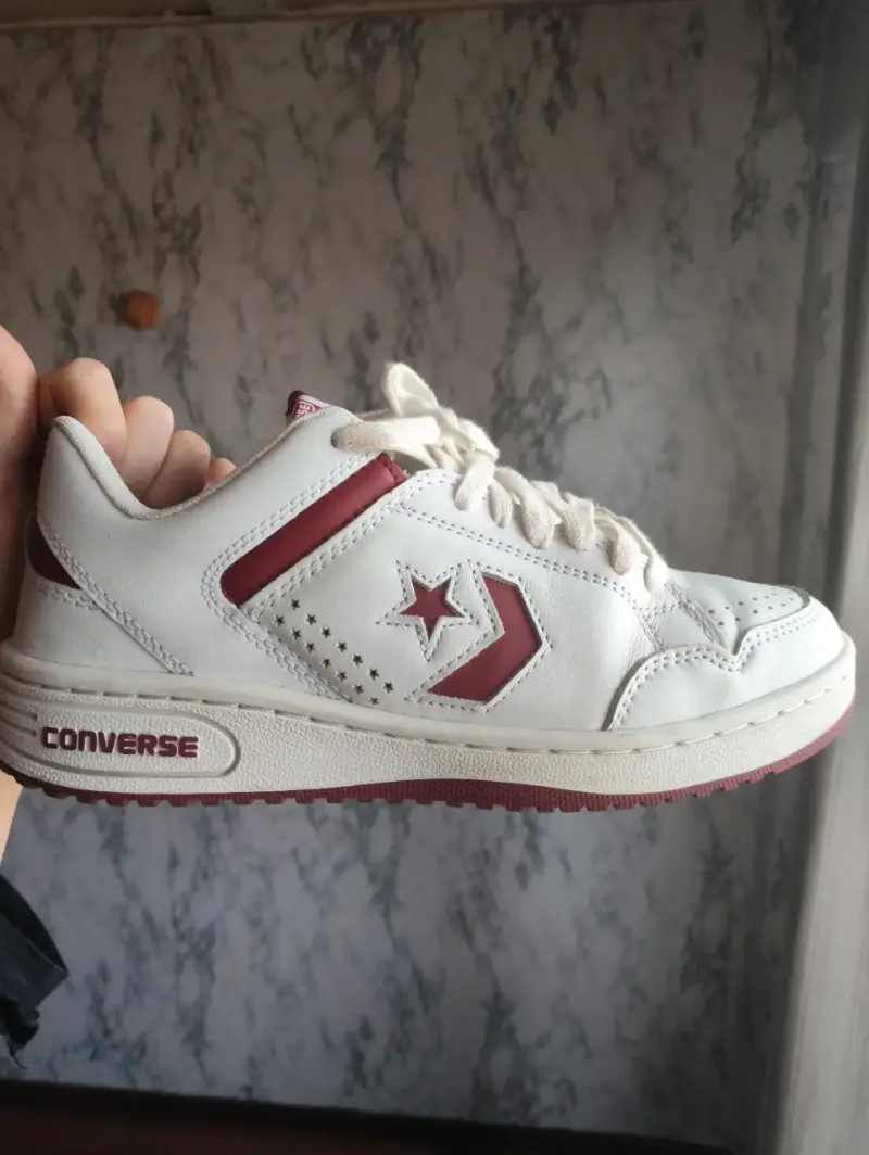 Zapatillas Converse blancas - 1