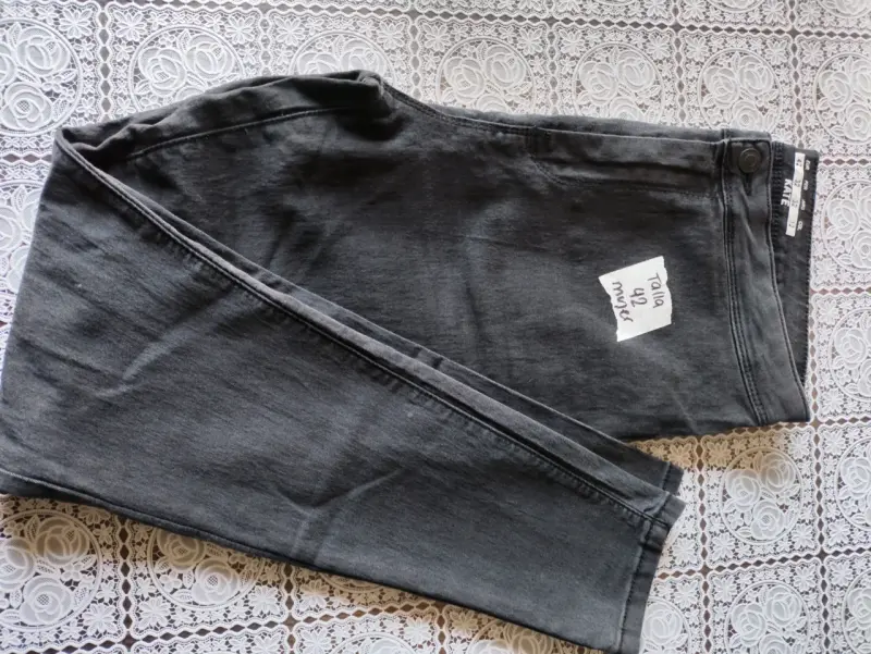 Lote de pantalones pitillos - 4