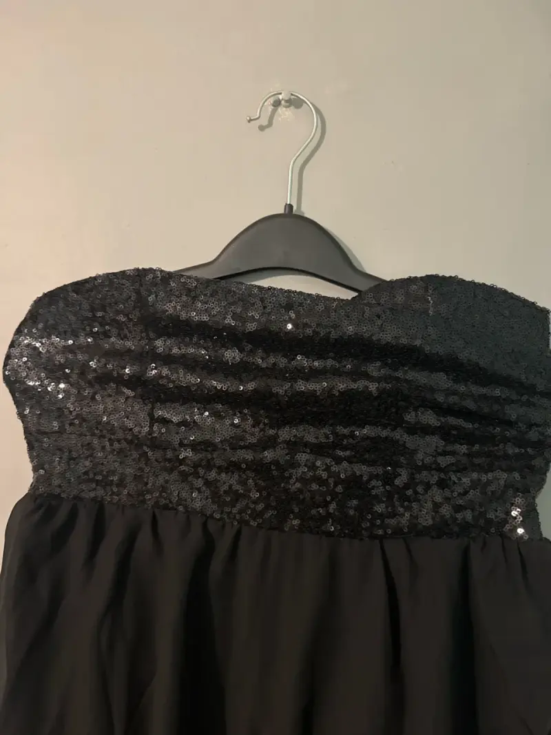 Vestido de fiesta negro elegante - 2