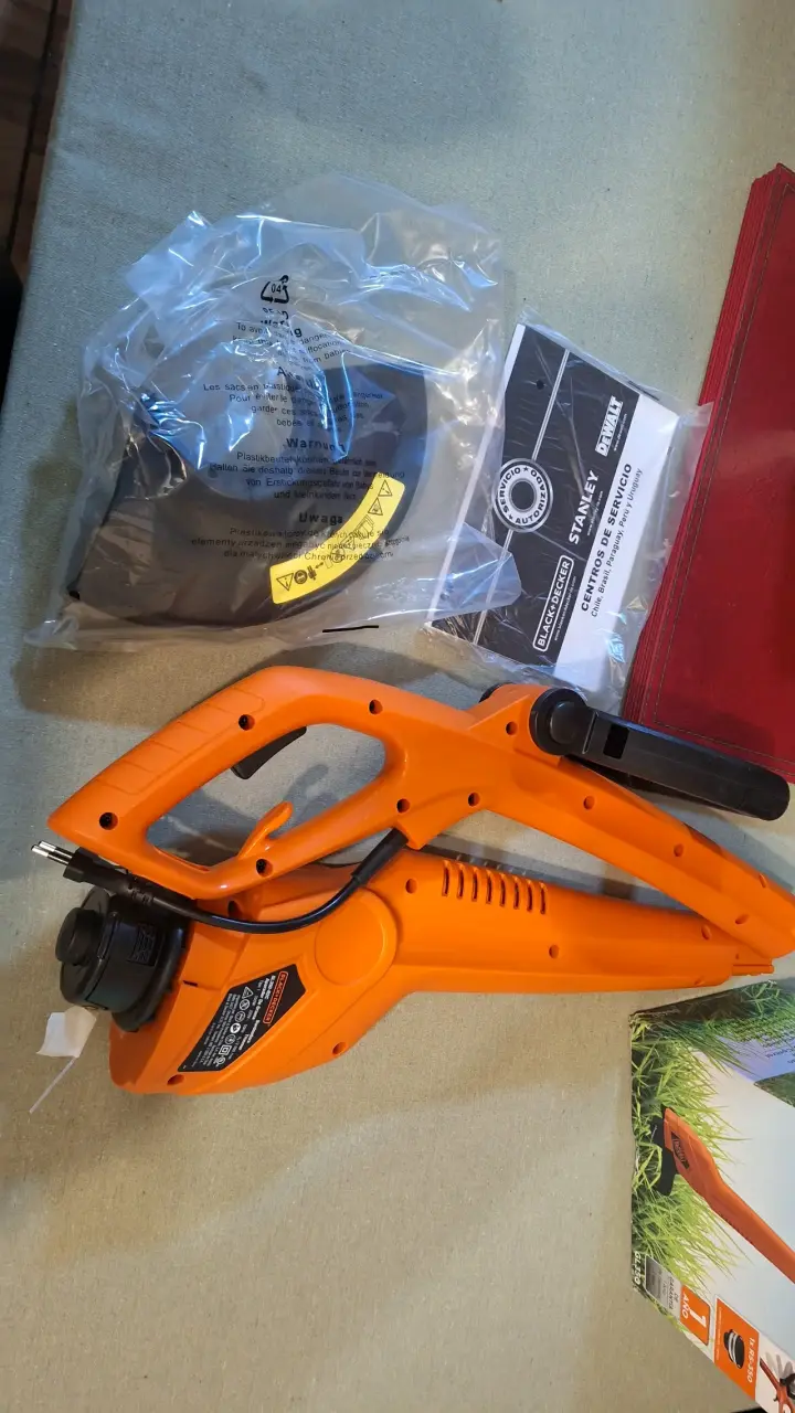 Cortadora de césped Black+Decker - 3