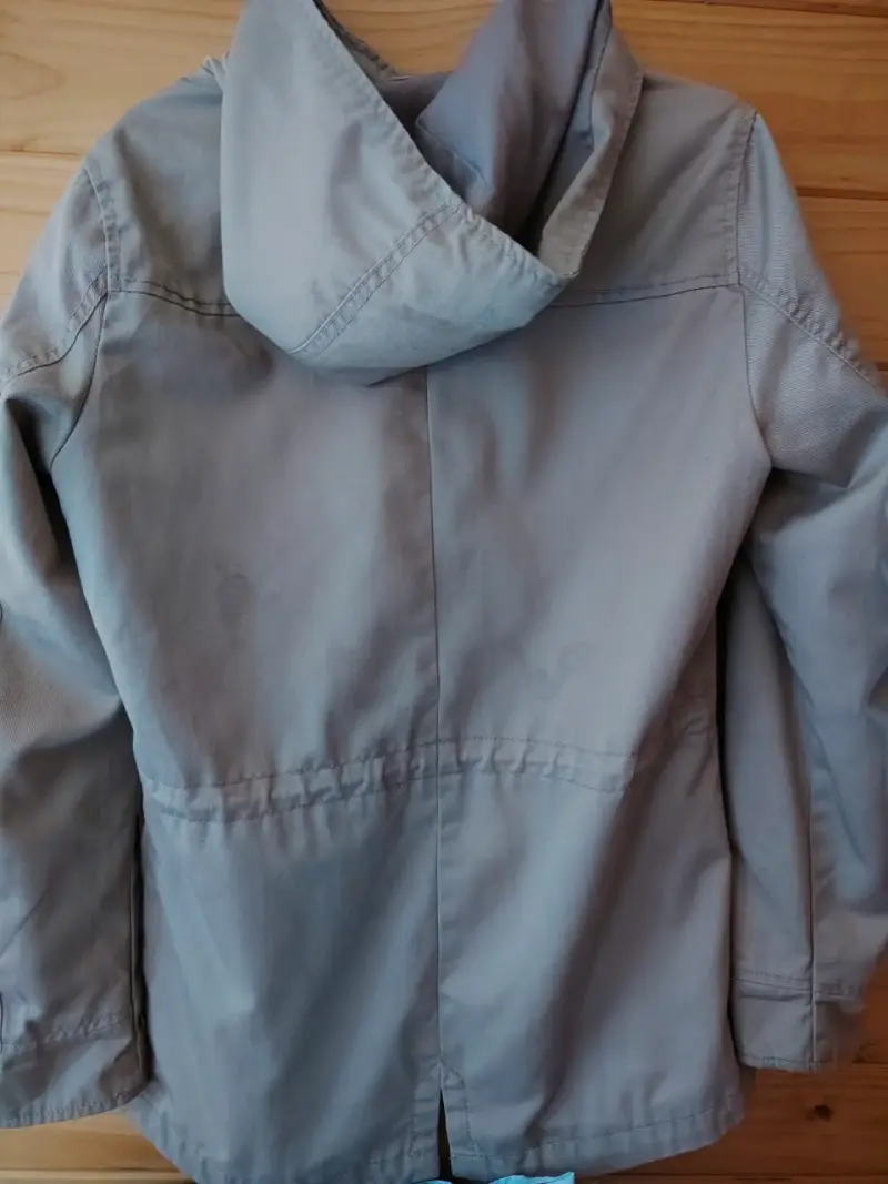 Parka beige con capucha - 2