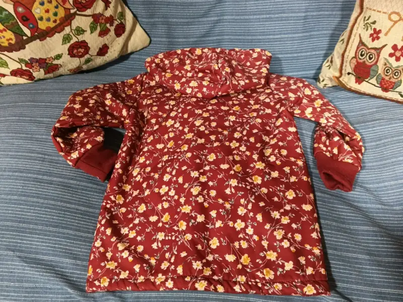 Parka roja con flores - 2