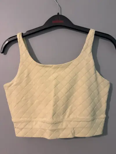 Crop top beige acolchado - miniatura 1