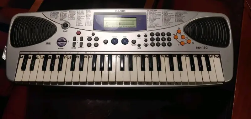 Teclado portátil Casio MA-150
