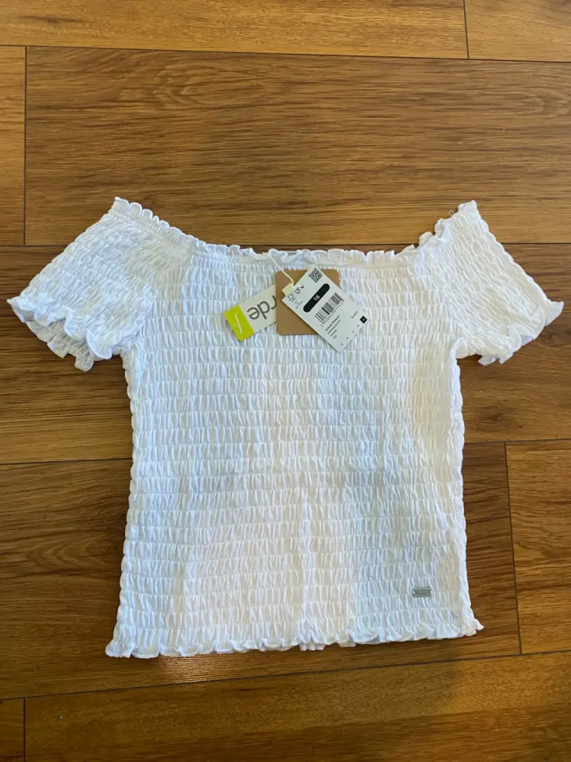 Polera blanca off-shoulder nueva Talla 16