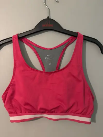 Top deportivo Nike rosado - miniatura 1
