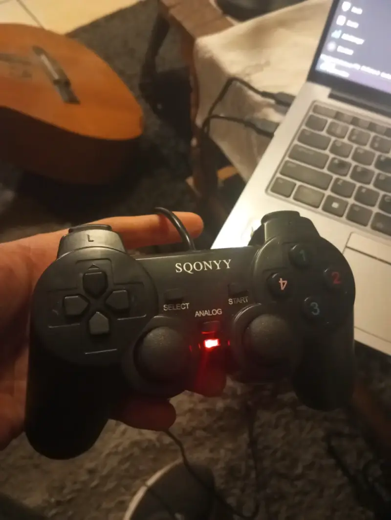 Control de videojuego negro usb - 1