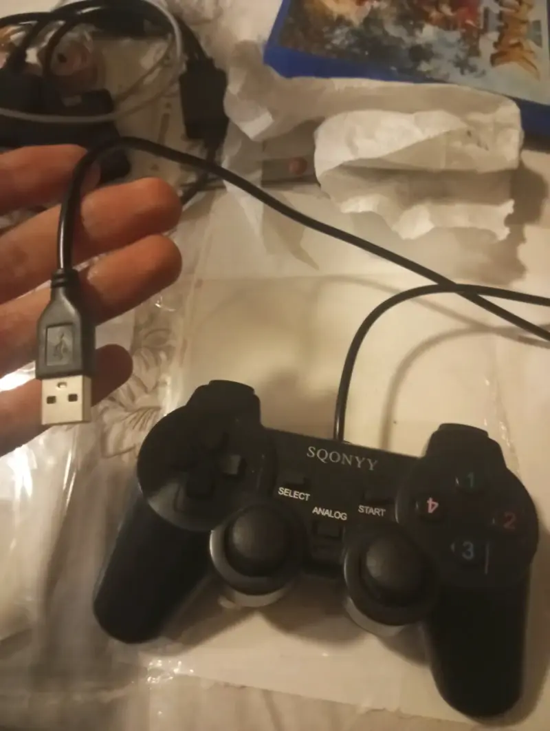 Control de videojuego negro usb - 2