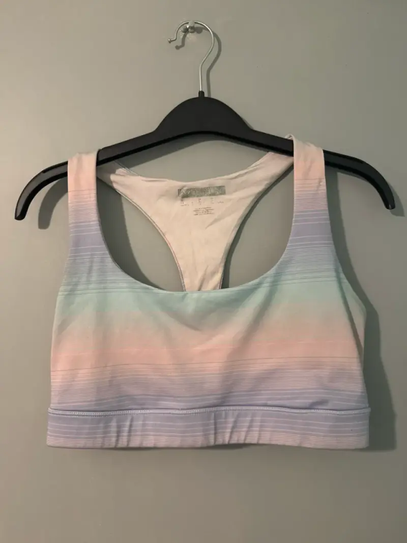 Conjunto deportivo degrade pastel - 1