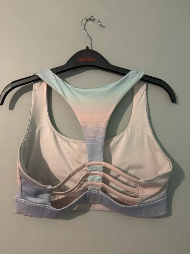 Conjunto deportivo degrade pastel - 2