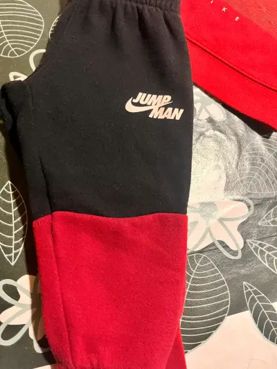 Conjunto deportivo T2 - miniatura 2