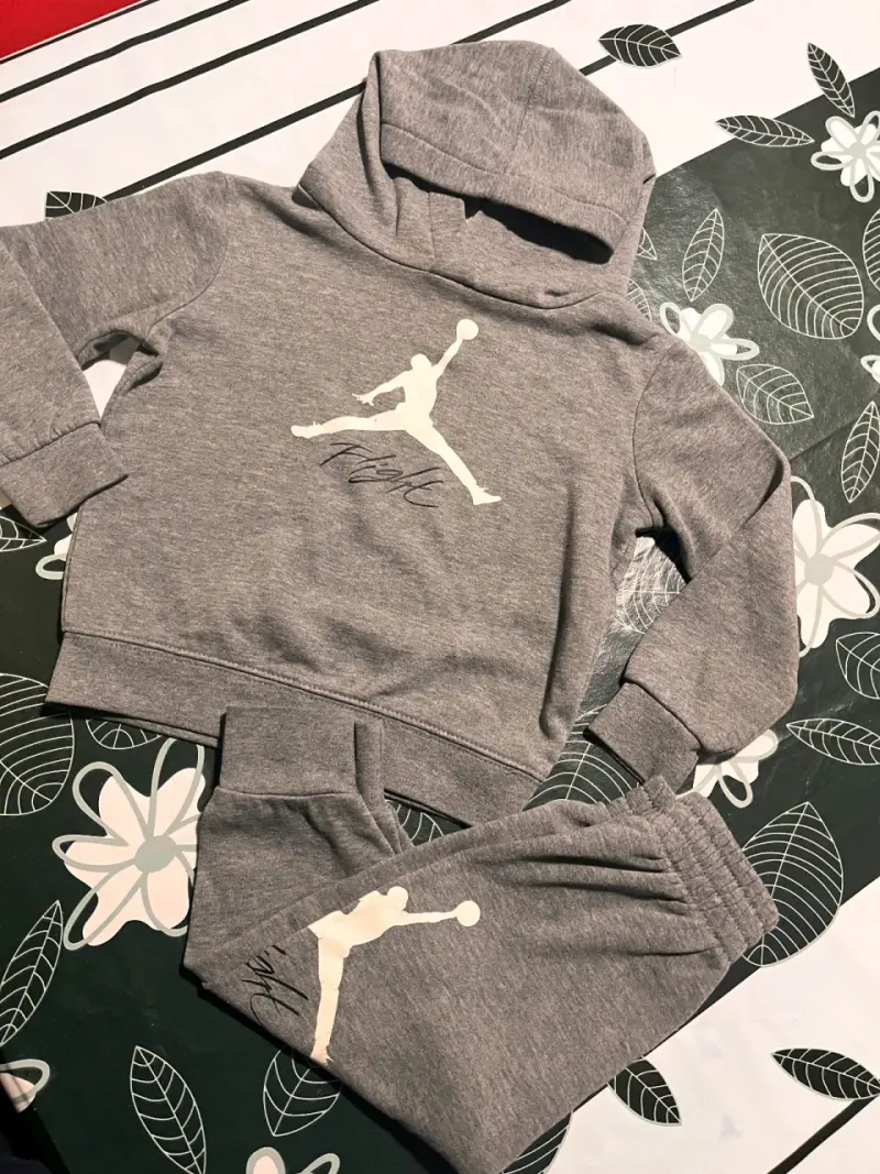 Conjunto T2 - 2