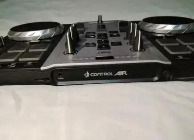 Controlador DJ Hercules - miniatura 3