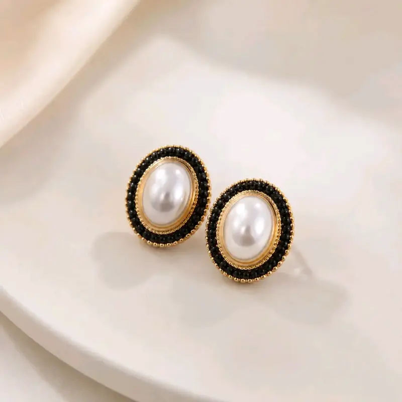 Aros ovalados con perlas - 1